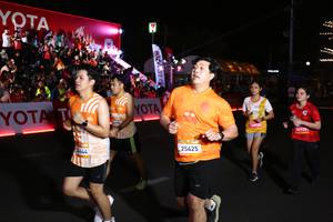 BIB: 25425, 29920, 24928
                            <button type="button" onclick="openModal(23005358)" class="btn btn-primary btn-sm float-right btn-popup" data-toggle="modal" data-target=".modal-high-quality">
                        <i class="fas fa-shopping-cart"></i> Add to Cart
                    </button>
                                            <button type="button" onclick="isThisMe(23005358, true)" class="btn btn-success btn-sm float-right btn-popup btn-isme hidden" data-toggle="tooltip" data-placement="bottom" title="นี่คือรูปของคุณใช่ไหม คลิกที่นี่เพื่อเอาเข้าอัลบั้ม">
                        <i class="fas fa-plus"></i> Add to album
                    </button>
                    <button type="button" onclick="isThisMe(23005358, false)" class="btn btn-warning btn-sm float-right btn-popup btn-isnotme hidden">
                        <i class="fas fa-ban"></i> Remove from album
                    </button>